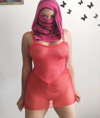 Türbanlı Escort Esma İle Kusursuz Bir Gece